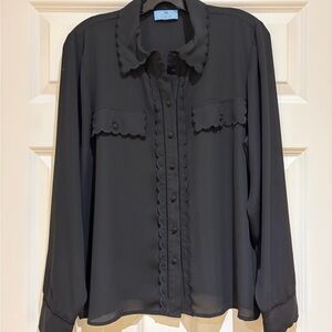 CeCe black Blouse w scalloped edges